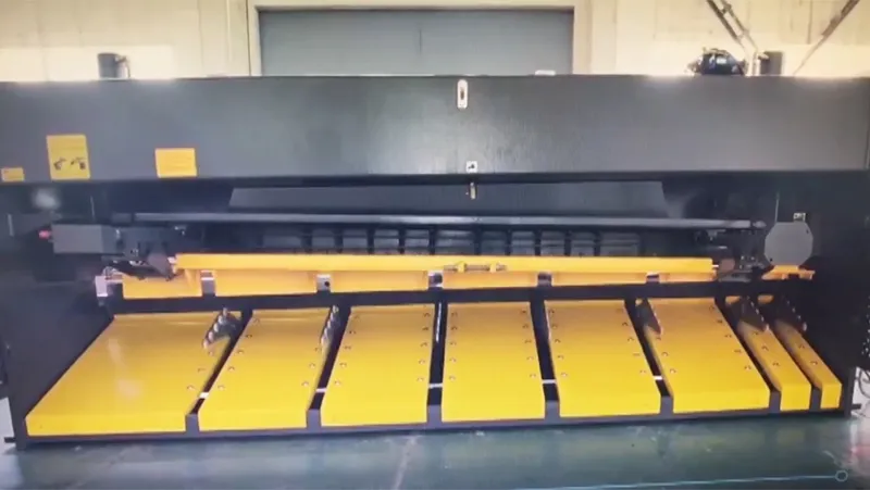 Hydraulic Guillotine Shear