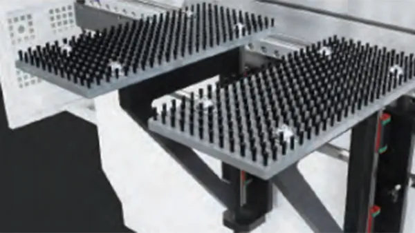 Front gauge brush (optional)