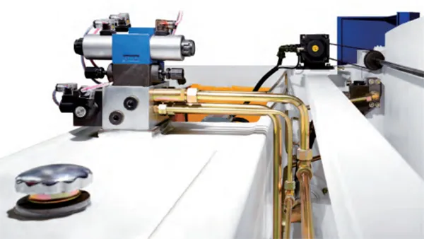 Servo-driven Y-axis for precise positioning